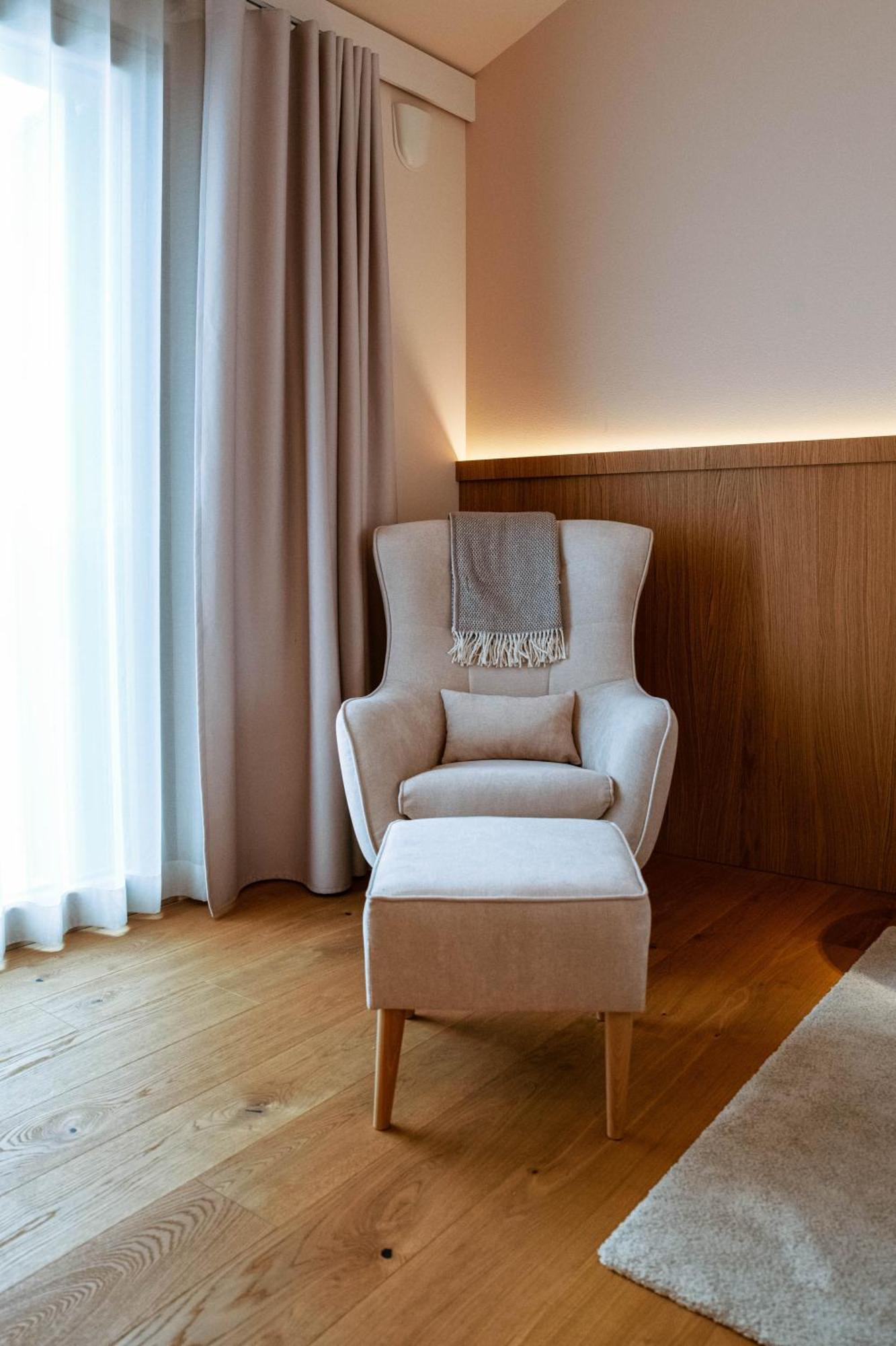 Posestvo Scurek Wine Bed & Breakfast Dobrovo Exterior foto
