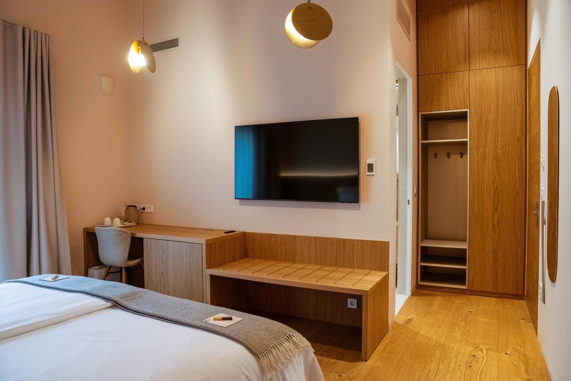 Posestvo Scurek Wine Bed & Breakfast Dobrovo Exterior foto
